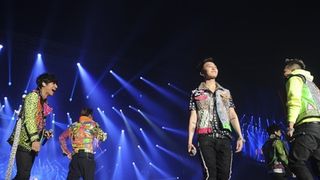 G-DRAGONとD-LITEが笑顔で復帰！BIGBANGが７か月ぶりに5人そろってパフォーマンスを披露！