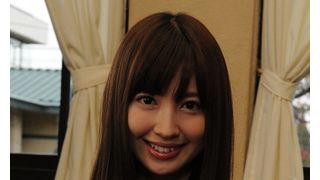 AKB48小嶋陽菜、人気アイドルであることに違和感?「ただただ不思議(笑)」と胸中を明かす!