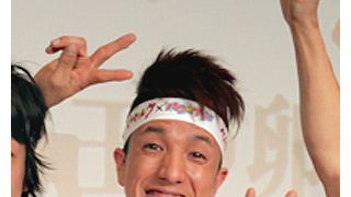 2700ツネ双子の赤ちゃんができたことを報告! 「整形前の僕に似ています」