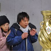 麻生久美子が突然死亡し甲冑姿に!? ヨネスケまで登場するほっしゃん。主演コメディー予告編公開!