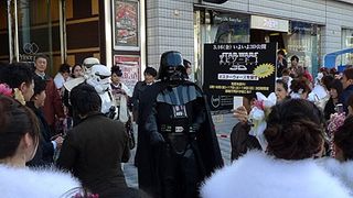 ダース・ベイダーが日本各地をダークサイドに導く!?全国ダース・ベイダーを探せ キャンペーンが開始!
