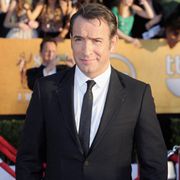 『アーティスト』のジャン・デュジャルダンが出演するフランス映画の宣伝ポスターが猥褻すぎるため撤去命令!