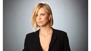 シャーリーズ・セロンが、ベタぼれした監督との相思相愛ぶりを告白