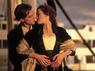 映画史上最もロマンチックなキス シーンが発表 最高のキスをする現役俳優はレオナルド ディカプリオ シネマトゥデイ