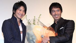 向井理、阿部寛の激励に感激!!「共演はいつも緊張していました」