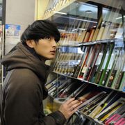 高良健吾が「罪と罰」に挑む!“現代翻案版”で引きこもりの犯罪者に!