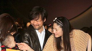 小雪、生まれたばかりの男児は「上がわたし似で下が夫似」
