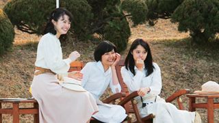 宮崎あおい、ミムラ、菊池亜希子の美人三姉妹がそろった劇中3ショット「三姉妹の日」を前に公開！