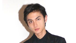 高良健吾、ドストエフスキーの名作文学「罪と罰」現代日本版の実写ドラマで罪を犯す主人公に!
