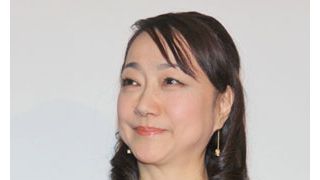 70年代のトップアイドル麻丘めぐみ、お色気戦隊「熟レッド」にノリノリ!?