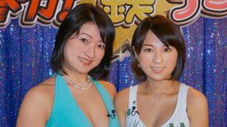 ダブルEカップの迫力！セクシー爆乳講師・萌絵先生が話題のバラエティーに新キャラ登場！