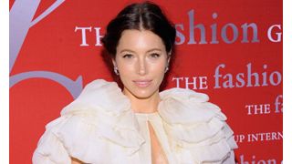 ジェシカ・ビールが、ヒッチコックが『サイコ』の制作過程を描いた映画に出演!アンソニー・ホプキンスやスカーレット・ヨハンソンとタッグ!