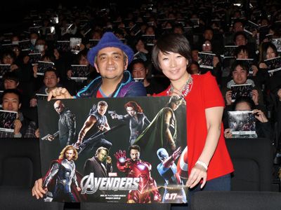 アベンジャーズ 人気 日本に上陸 スペシャル前売り券を求めて約600人のファンが集結 世界初となる3d版の予告編に大興奮 シネマトゥデイ