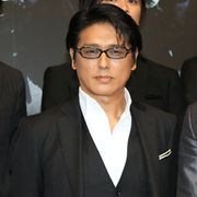 安岡力也さん死去に「兄貴のような人」と高橋克典、寂しさ口に…