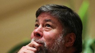 アップル社の共同設立者スティーブ・ウォズニアック氏が、アシュトン・カッチャーがジョブズ氏を演じることを「嬉しく思う」と発言