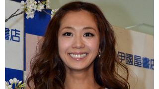優香、12年ぶりの「水着解禁」でウエストを10センチ減！水着の腰ひもをほどくと「100％の出来」の美ボディが！