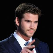 『ハンガー・ゲーム』の人気俳優リアム・ヘムズワースが、ハリソン・フォードやゲイリー・オールドマンと共演か?