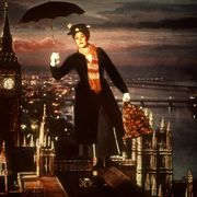 名画『メリー・ポピンズ』の原作者は、映画化権をディズニーに売ったことを死ぬまで後悔していた!