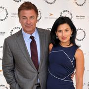 アレック・ボールドウィン、9月に結婚予定? ツイッターで挙式場所の提案を求める