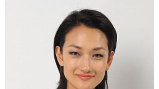 熱愛否定の冨永愛、ツイッター休止!「また必ず戻ってきます」