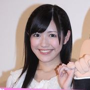 渡辺麻友、センター陥落!?新入り浦野に奪われて「えー!?」