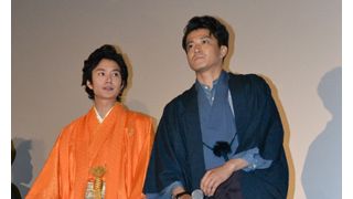 小栗旬&岡田将生、和服姿で登場!「呼吸困難になりそうなぐらいつらい撮影だった」