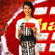 武井咲、母親になるのは「まだまだ」とニッコリ!