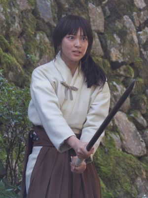 実写版『るろ剣』武井咲はまさにハマリ役！「インする前から悔しかったり…」と負けん気の強さも！