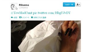 リアーナ、疲労と脱水症状で病院へ?点滴中の写真をツイッターに投稿