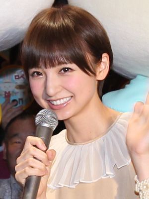 AKB48篠田麻里子がツンデレ！　気の強い役柄…でも監督から褒められると大照れ！