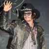 ジョニー・デップ、来日会見で東日本大震災について「被災地の方々をサポートしたい気持ち」とメッセージ
