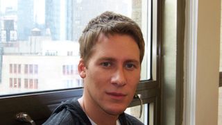 『ミルク』『J・エドガー』の脚本家で、ゲイの活動家でもあるダスティン・ランス・ブラックを直撃!