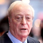 マイケル・ケイン、新作映画の撮影中に着替え室に閉じ込められる