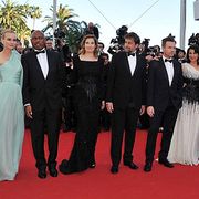 カンヌ国際映画祭レッドカーペットに豪華映画人たち!開幕と同時に次々と新作映画情報発表!