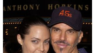ビリー・ボブ・ソーントン、元妻アンジェリーナとは定期的に電話をする仲