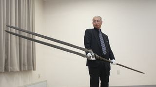 「エヴァ」ロンギヌスの槍がお披露目！話題の日本刀とのコラボ展！