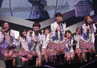 AKB48大島優子、「このメンバーでやるのは最初で最後」…前田敦子の卒業日が発表されたコンサートを振り返る