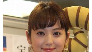佐々木希、乙女心ポロリ「恋をしているといろんなことが頑張れる」すっぴん姿も披露した写真集を出版