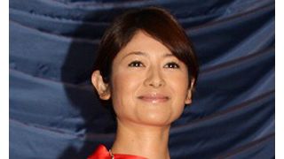 真木よう子が美オーラで圧倒!! 映画『外事警察 その男に騙されるな』初日