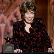 シャーリー・マクレーン、アメリカ映画協会の生涯功労賞を受賞