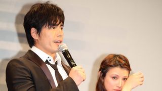 『海猿4』涙の完成報告!伊藤英明&加藤あいが声を詰まらせ涙を拭う!