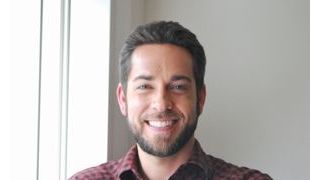 大人気シリーズ「CHUCK/チャック」の主役が語る！　海外ドラマの人気の秘密は、脚本家にあり！