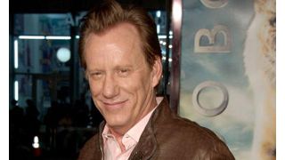 アシュトン・カッチャー主演のスティーブ・ジョブズ氏の伝記映画にジェームズ・ウッズ、ロン・エルダードらが出演へ