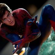 新『スパイダーマン』2週連続トップで動員100万人突破!『アンパンマン』新作は初のトップ5入り!