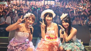 AKB48柏木由紀、恋は御法度でも「片思いはOKですよね」と恋を歌った新曲を熱唱