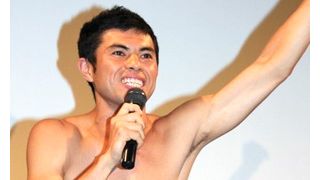 小島よしお、片思い中の女優に猛アピール!?「普段はすごく着込んでます」