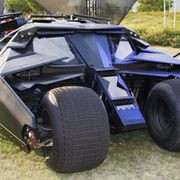 歴代バットモービルが集結!コミコン会場でバットマンファンが泣いて喜ぶ展示開催!