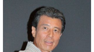 関ジャニ∞が浴衣姿で初日舞台あいさつ!舘ひろし「関ジャニ∞の8番目としてがんばります」