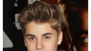 ジャスティン・ビーバーの隣人クリステン・ベルが騒音に迷惑しているとコメント