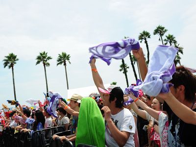 水着で参加できる夏フェス Mtv Zushi Fes 12 日給5万円の超高額イベントスタッフを募集中 シネマトゥデイ